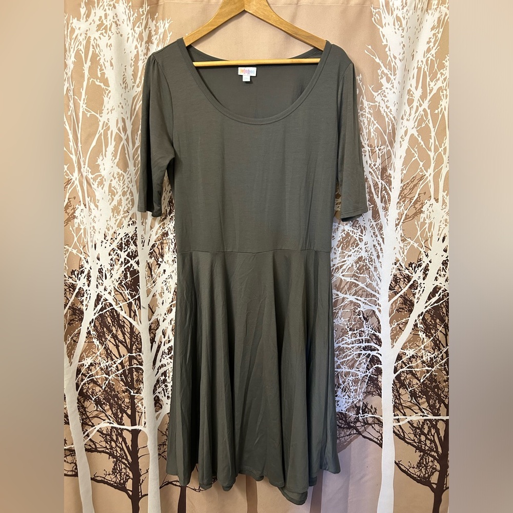 LuLaRoe 2X Nicole Gray Dress